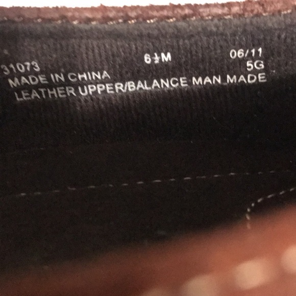 Clark Artisan Mary Jane Button Strap Flats 6.5M - Picture 9 of 11